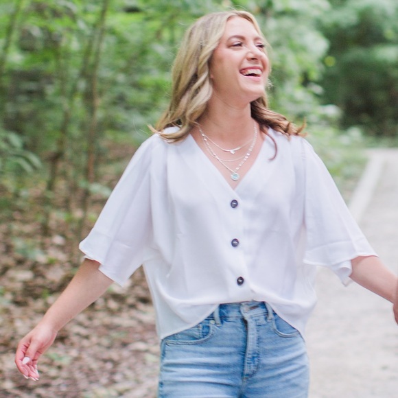 Meet your Posher, Elizabeth - Picture 1 of 1